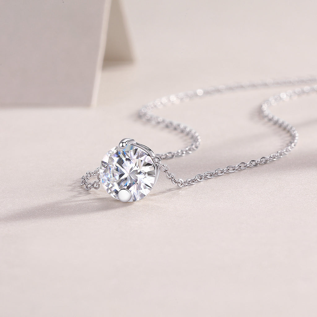 Simple Pleasure - A Fashionable And Luxurious Diamond Jewelry Pendant Set With 2-carat Moissanite S925 Sterling Silver And Platinum Plating