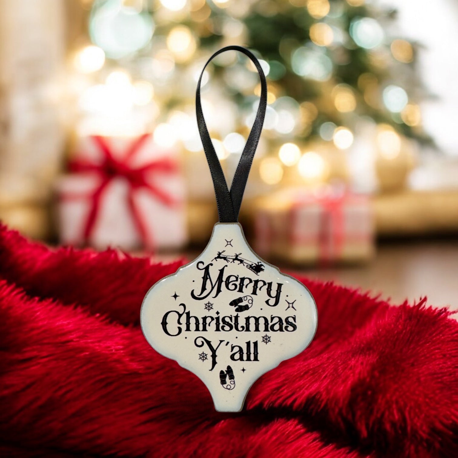 Arabesque Christmas Ornament - Merry Christmas Y'all